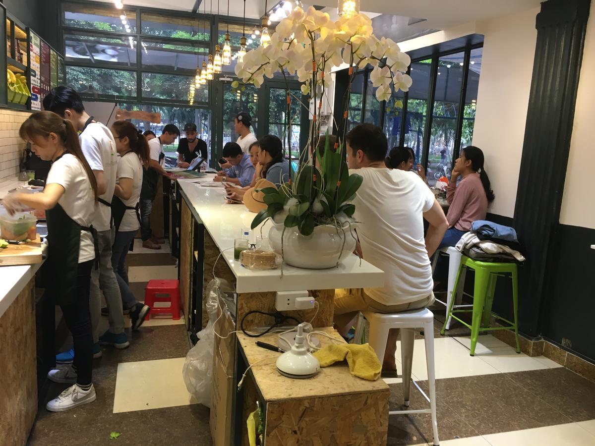 Istay Inn Hotel โฮจิมินห์ซิตี้ ภายนอก รูปภาพ