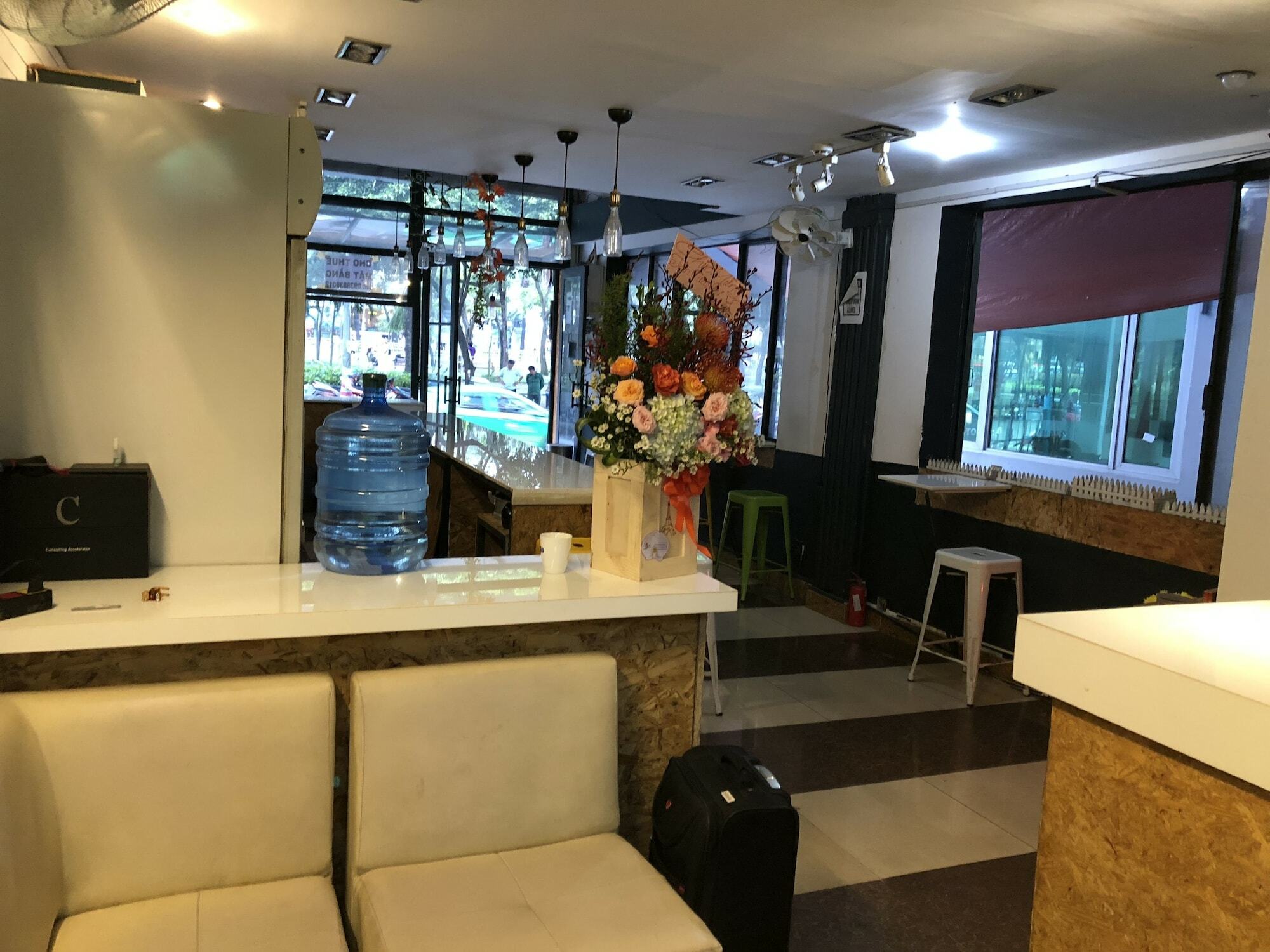 Istay Inn Hotel โฮจิมินห์ซิตี้ ภายนอก รูปภาพ